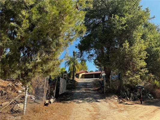 28438 CEPIN DR, VALLEY CENTER, CA 92082 - Image ae7ecfb35c1f2ff629be3a45d6fc3676/1274436375