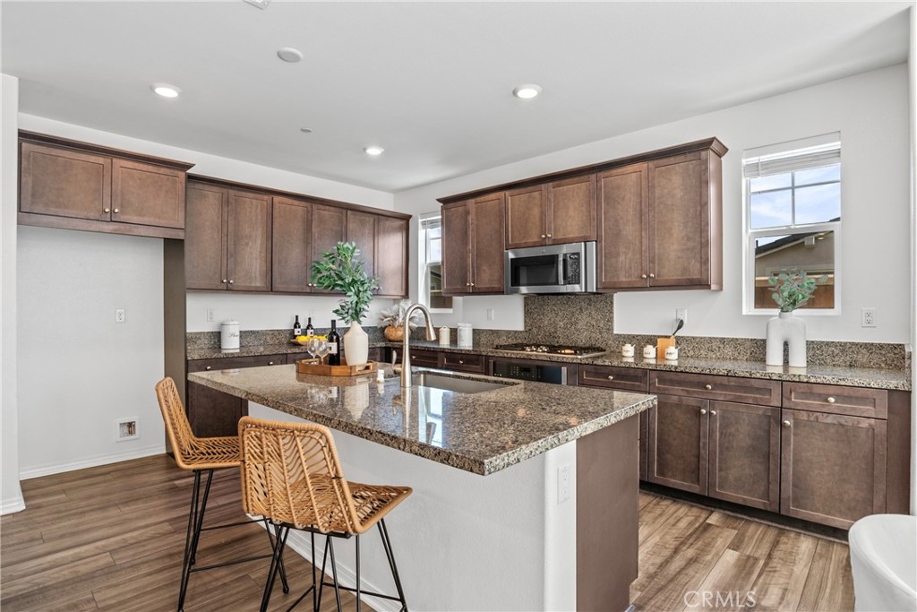16725 Petrus Lane