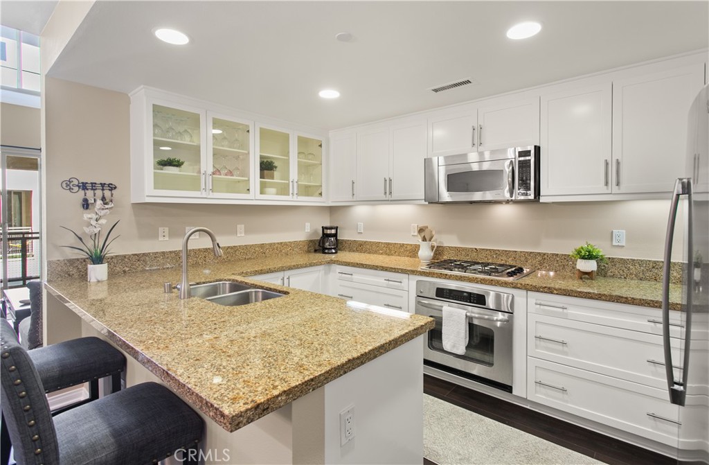 615 Rockefeller