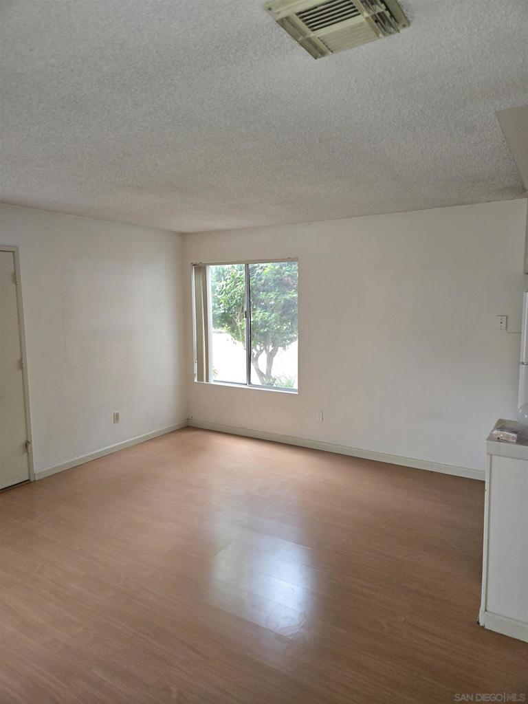 7833 Camino Huerta