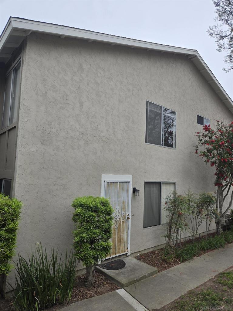 7833 Camino Huerta