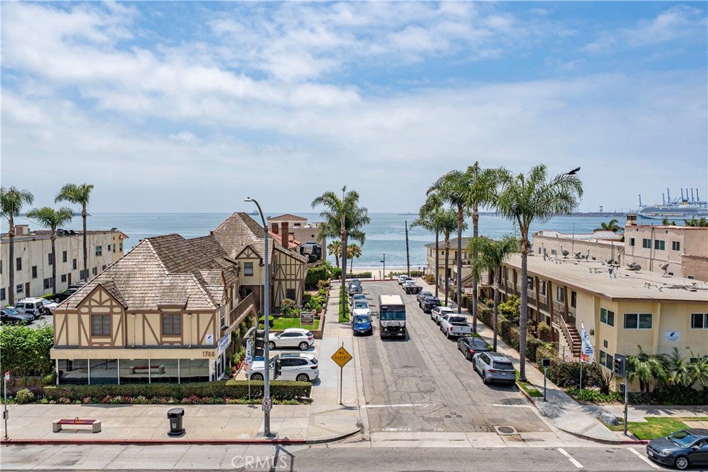 Photo of 1635 E Ocean BLVD #C4, Long Beach, CA 90802 (MLS # PW26113325)