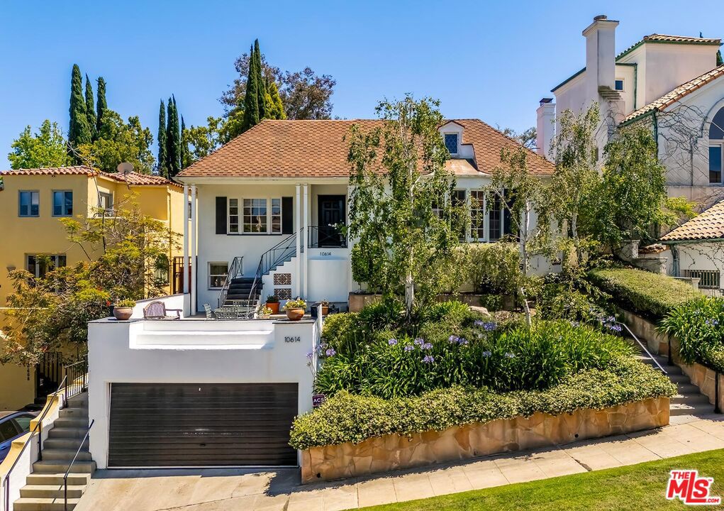 10614 Le Conte Avenue