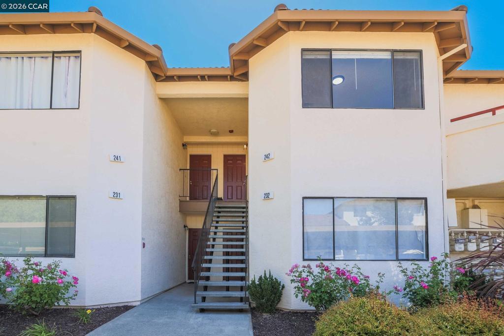 5065 Valley Crest Dr Dr 242, Concord CA 94521