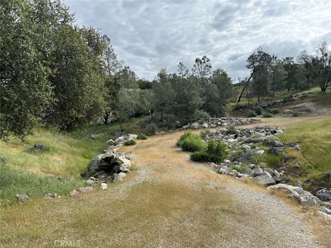 Photo of 0 Oak Grove Court E, Coarsegold, CA 93614 (MLS # FR26085197)