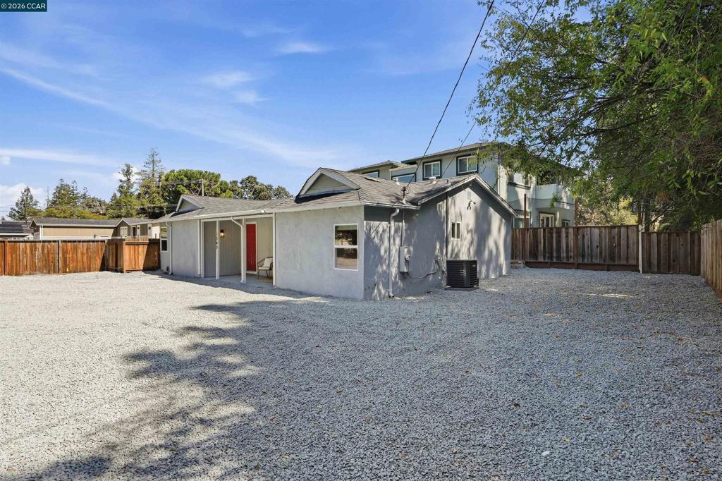 1340 Janet Ln