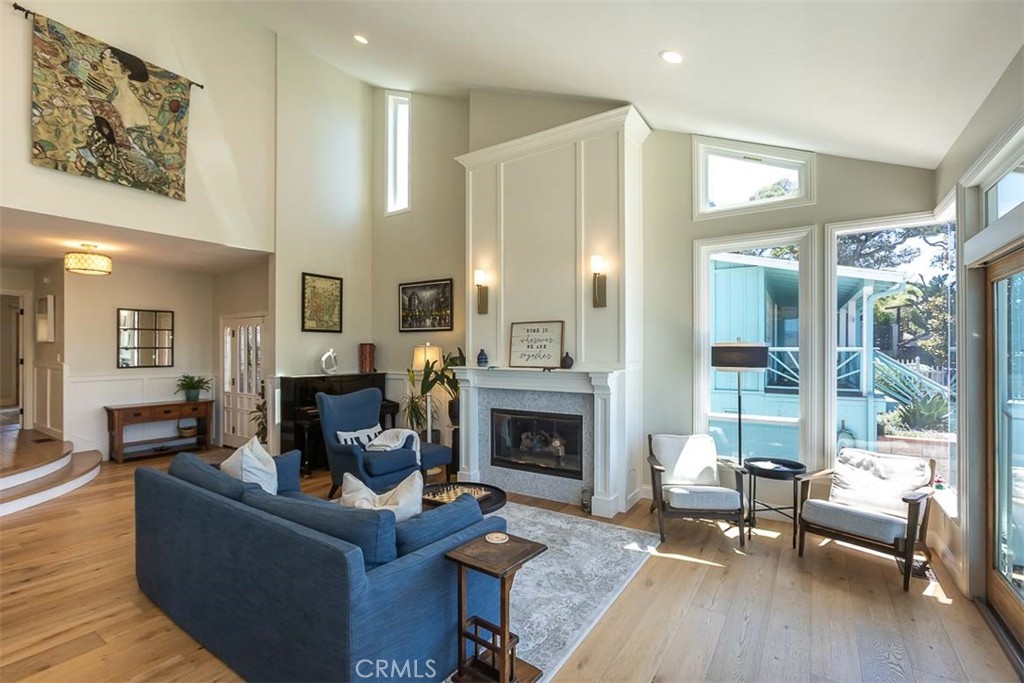 Morro Heights (810) - Residential