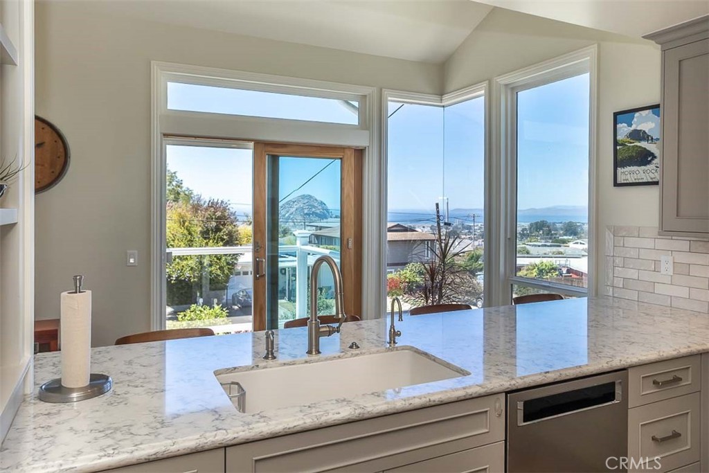 Morro Heights (810) - Residential