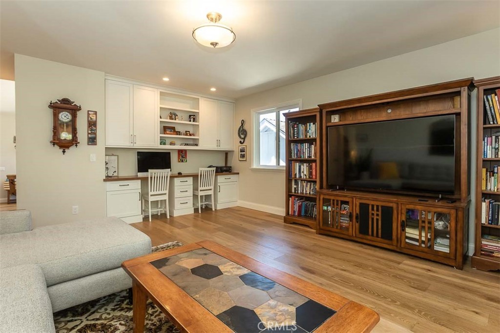 Morro Heights (810) - Residential