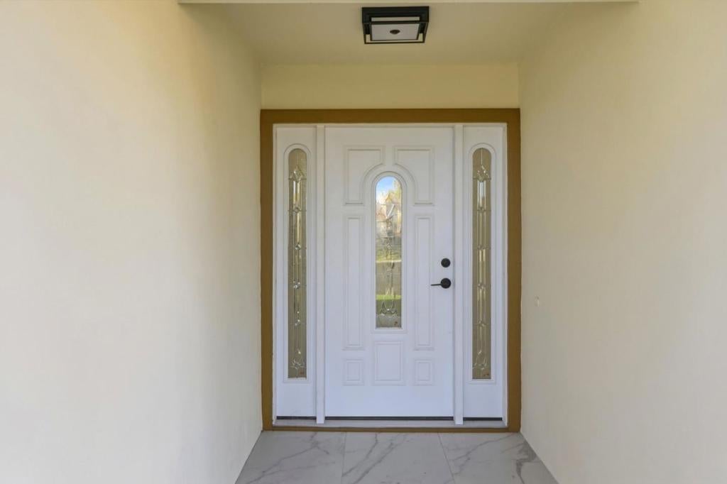 4413 Ashwood Court