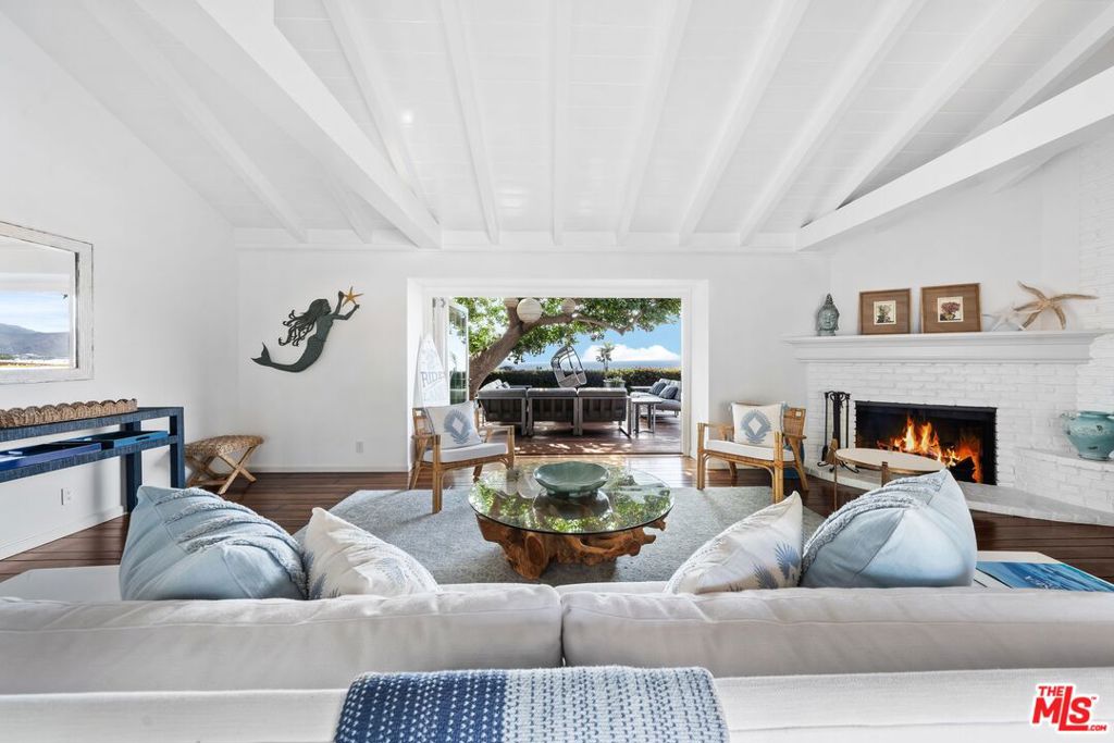 17763 Sabbiadoro Way