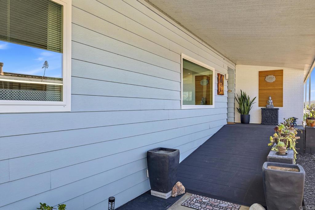 1195 La Moree Road 43