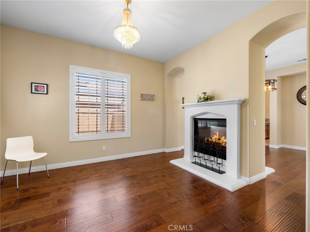 7219 Evening Star Rose Court