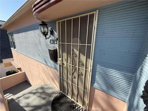 Photo of 4343 Laurel Canyon Boulevard, Studio City, CA 91604 (MLS # SR26025514)