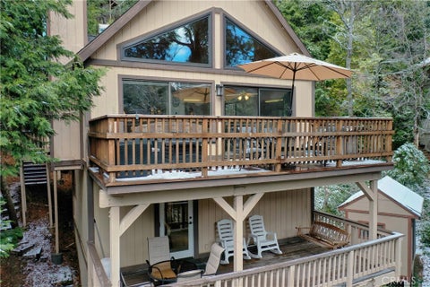 Photo of 791 Virginia Court, Lake Arrowhead, CA 92352 (MLS # PW26109494)