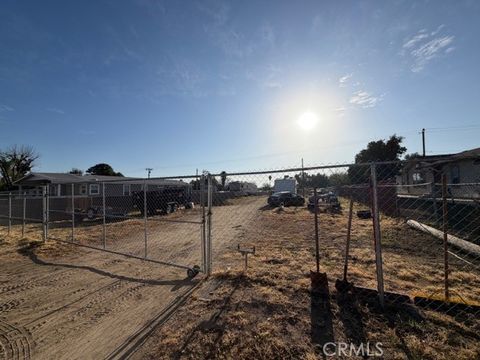 32840 Scales Lake Elsinore CA 92530