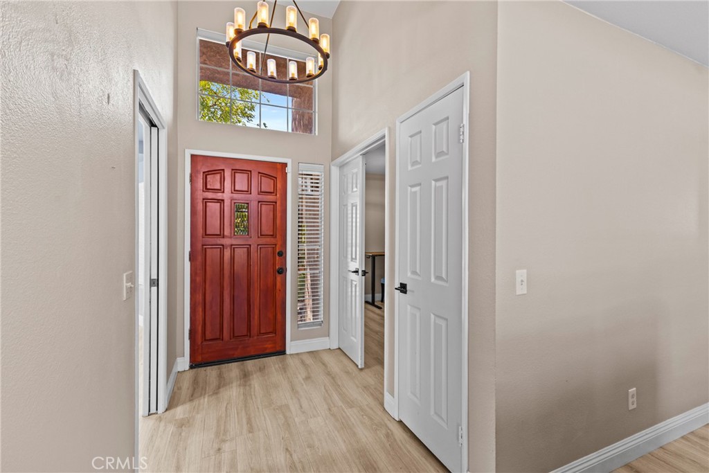 25552 Blackwood