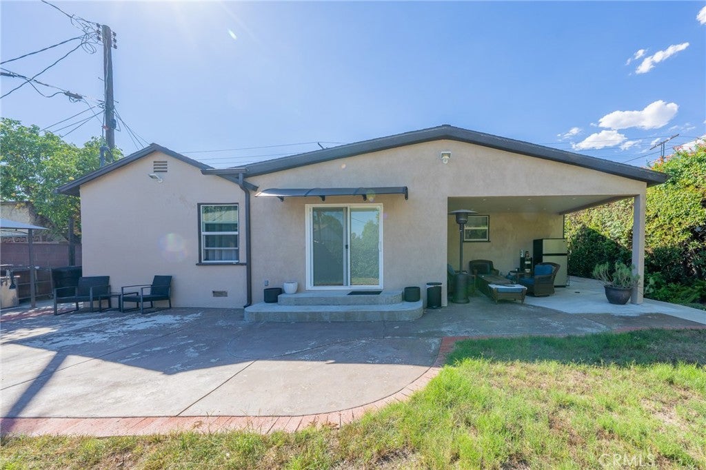 9720 Hayvenhurst