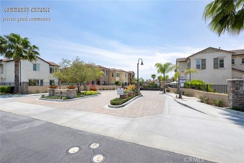136 Primrose Drive Lake Forest CA 92610