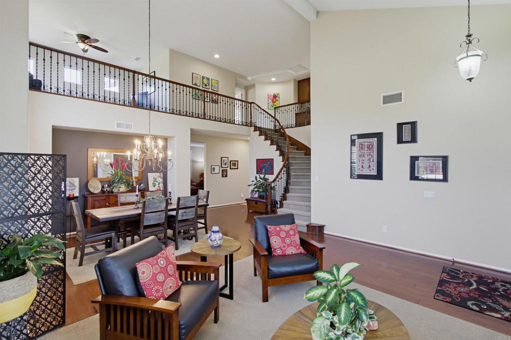2565 High Trail Court