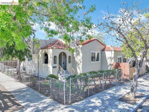 Photo of 1160 West St St, Pittsburg, CA 94565 (MLS # 41144735)
