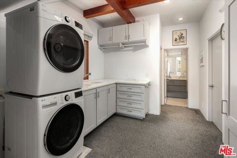 Tiny photo for 280 W Mountain Drive, Santa Barbara, CA 93103 (MLS # 26835691)