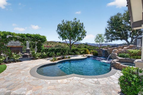 Photo of 30832 Via Vista, Coto de Caza, CA 92679 (MLS # OC26164294)