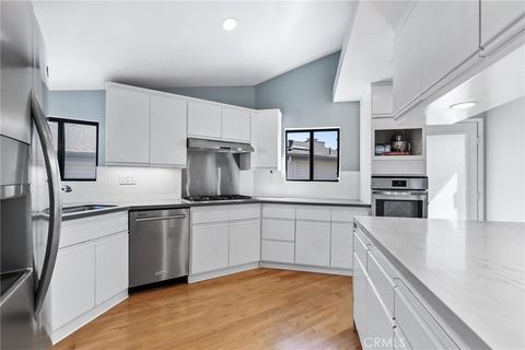 Tiny photo for 1908 Belmont Lane Ln #A, Redondo Beach, CA 90278 (MLS # SB25242251)