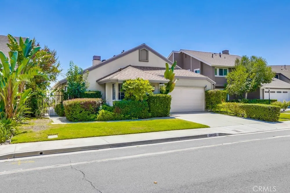 Mission Viejo, California 92692, United States, 3 Bedrooms Bedrooms, ,2 BathroomsBathrooms,Residential,Active,191212