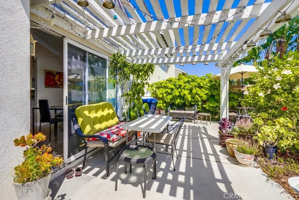 Mission Viejo, California 92692, United States, 3 Bedrooms Bedrooms, ,2 BathroomsBathrooms,Residential,Active,191212