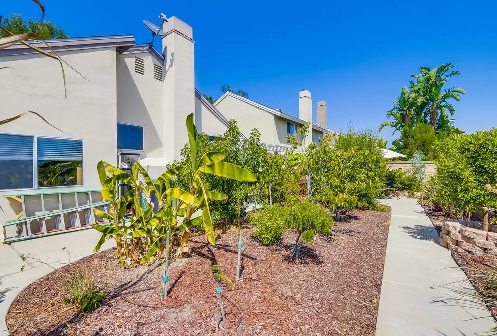 Mission Viejo, California 92692, United States, 3 Bedrooms Bedrooms, ,2 BathroomsBathrooms,Residential,Active,191212