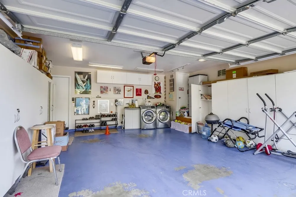 Mission Viejo, California 92692, United States, 3 Bedrooms Bedrooms, ,2 BathroomsBathrooms,Residential,Active,191212