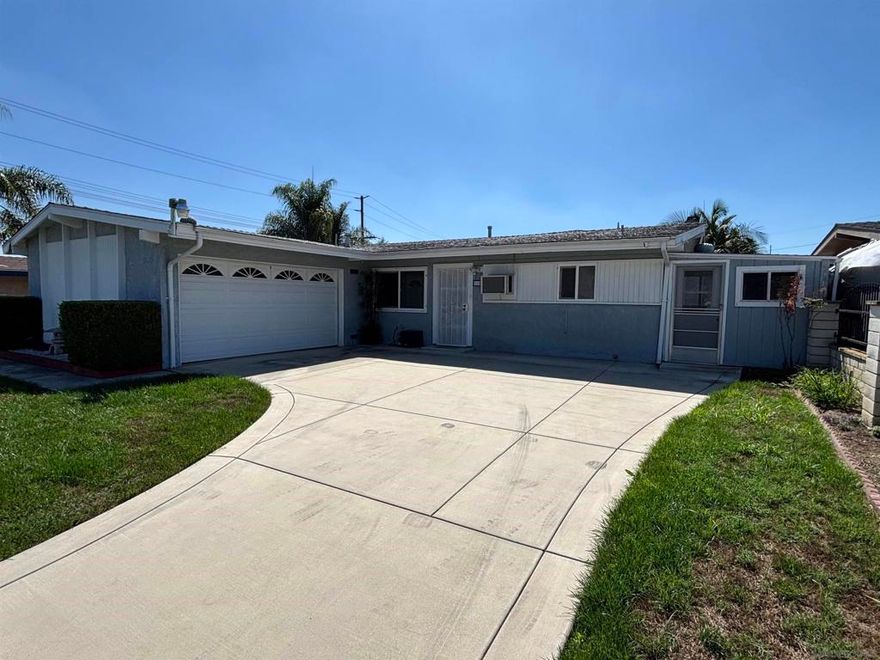 Trust Sale. Welcome to this inviting single-story home nestled on a quiet cul-de-sac in Vista. Featuring 3 bedrooms, 2 bathrooms, and 1,278 sq. ft. of living space, this property offers both comfort and convenience. The family and dining rooms boast high ceilings that create an airy, open feel, perfect for gatherings. The backyard includes a gentle grass slope with mature orange trees and a dedicated gardening corner—ideal for outdoor enjoyment. Located just off Melrose Dr. with quick freeway access, and easy drive to Oceanside and Carlsbad Beaches,  this home is a great opportunity to own and or renovate in North County San Diego.