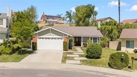 MLS: AR26076196