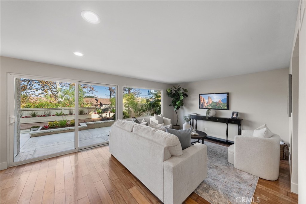 Galerie (GALR) - Residential