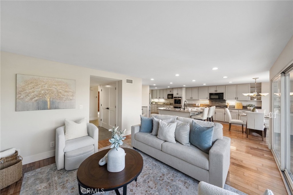 Galerie (GALR) - Residential