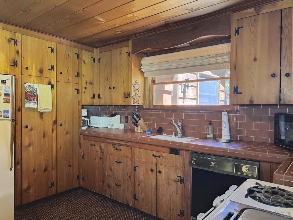 Pine Valley - Residential