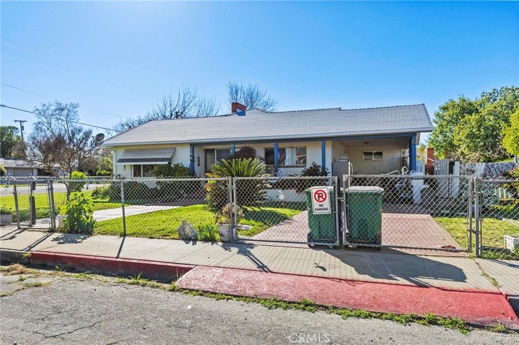 Photo of 159 159 S Shasta St., Willows, CA 95988 (MLS # SN26059055)