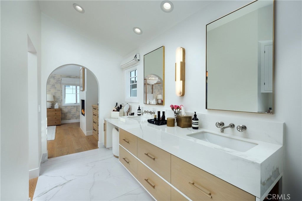 2771 Bayshore, Newport Beach CA 92663 - Photo 19