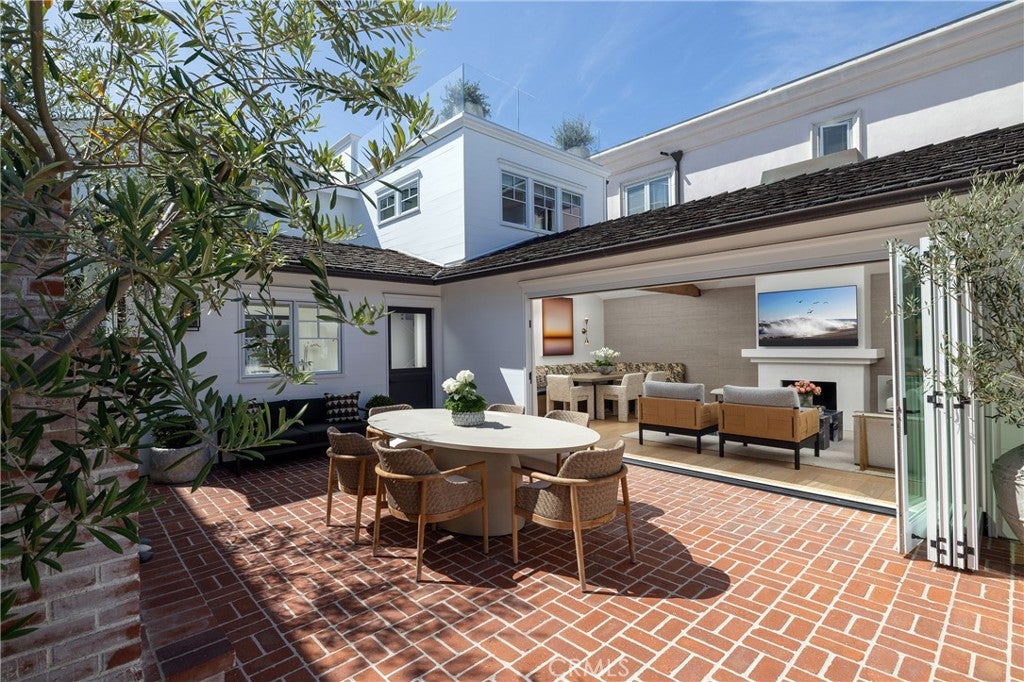 2771 Bayshore, Newport Beach CA 92663 - Photo 30