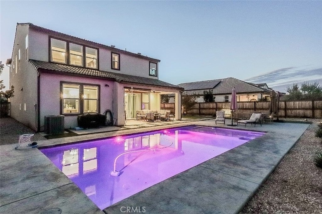 4475 Crown Bluffs Drive