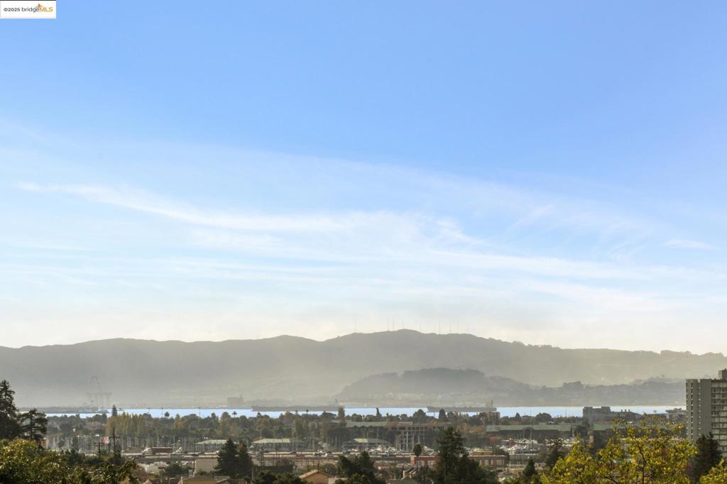 CLEVELAND HEIGHTS - Residential