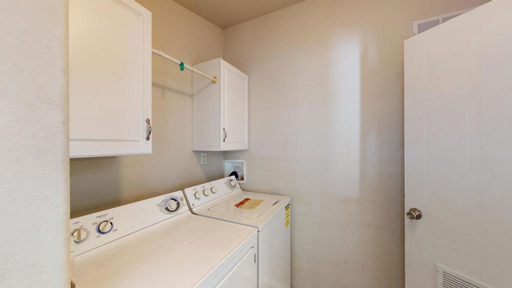 Palm Canyon Mobile C - Manufactured In Park