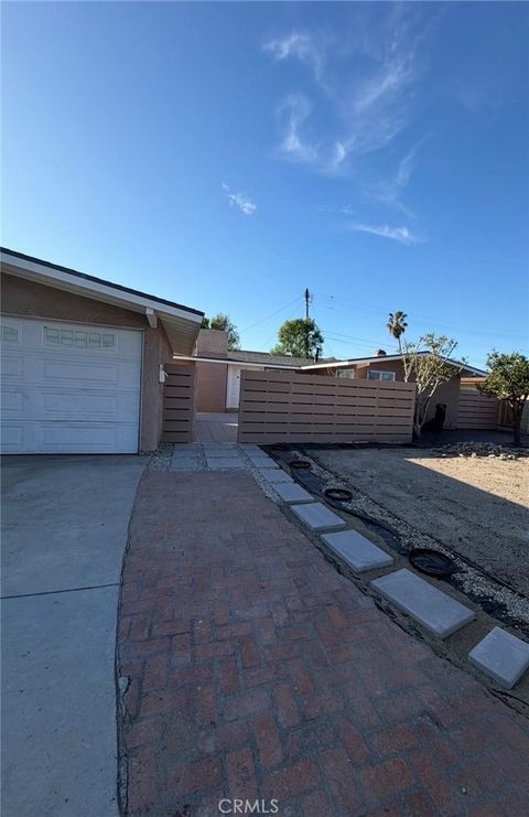 Photo of 957 S Salem St, Anaheim, CA 92802 (MLS # PW26021251)