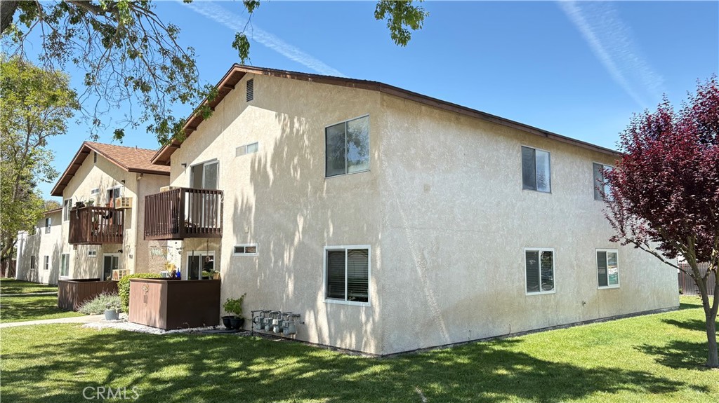 7464 Santa Ysabel
