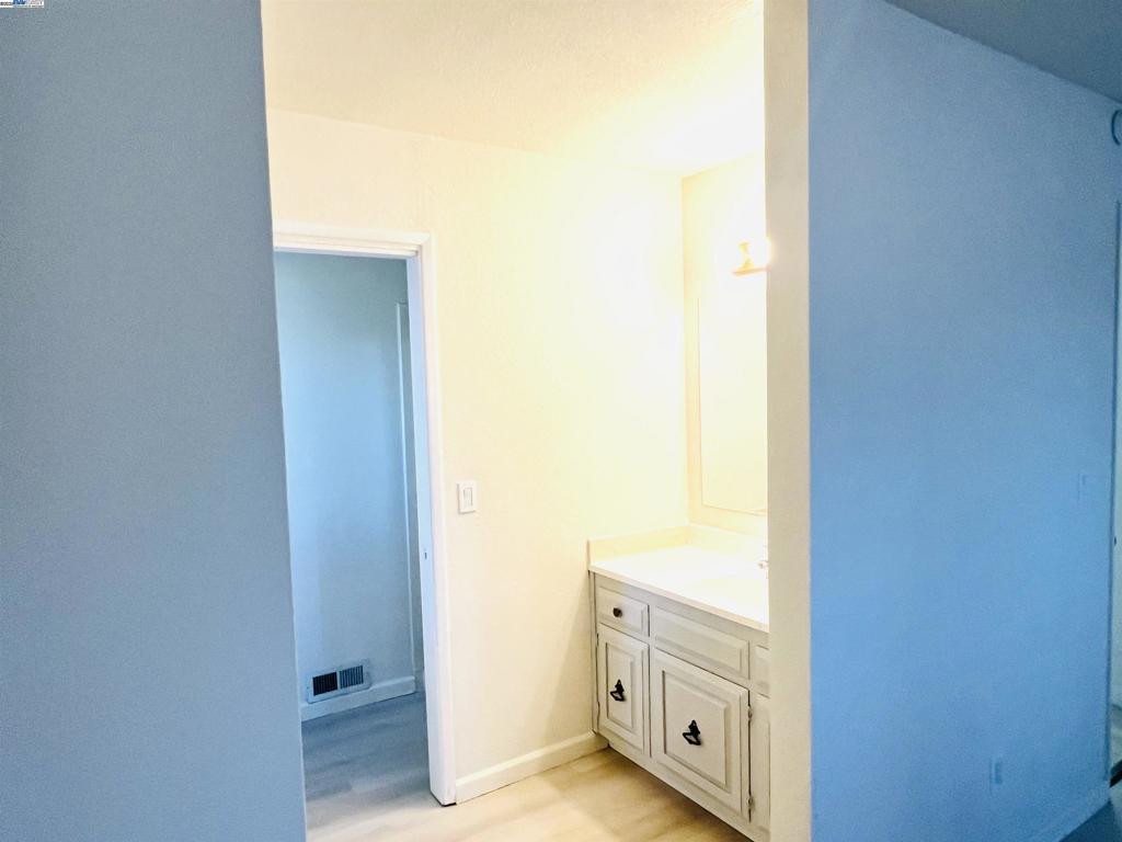 PITTSBURG - Residential