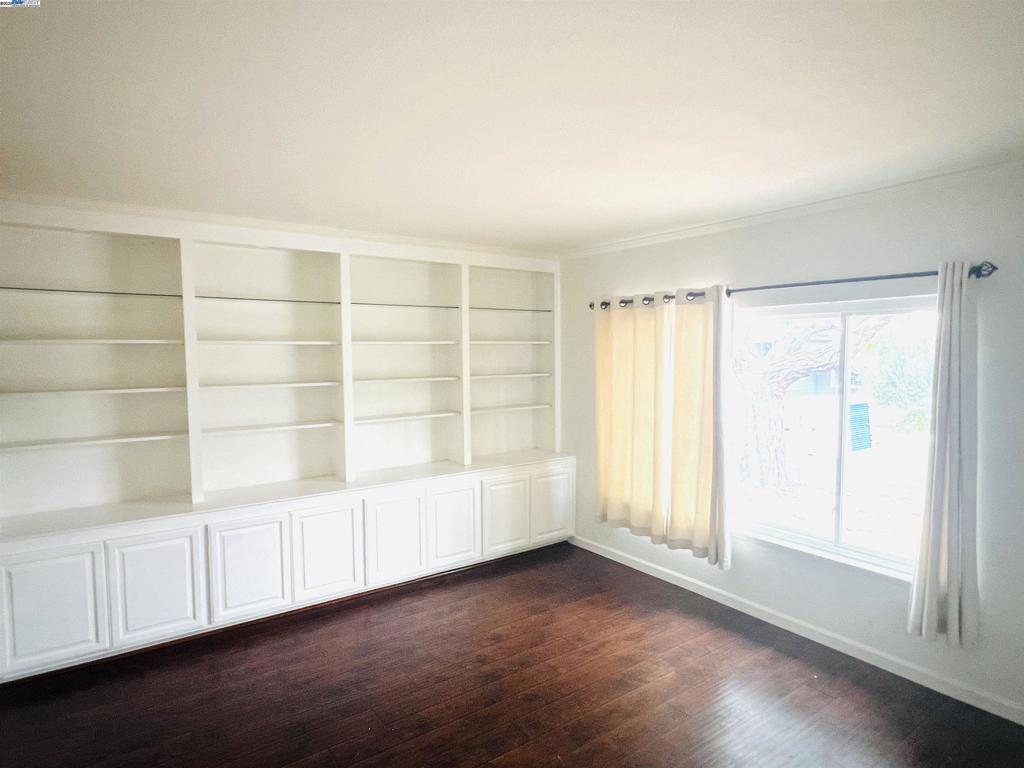 PITTSBURG - Residential
