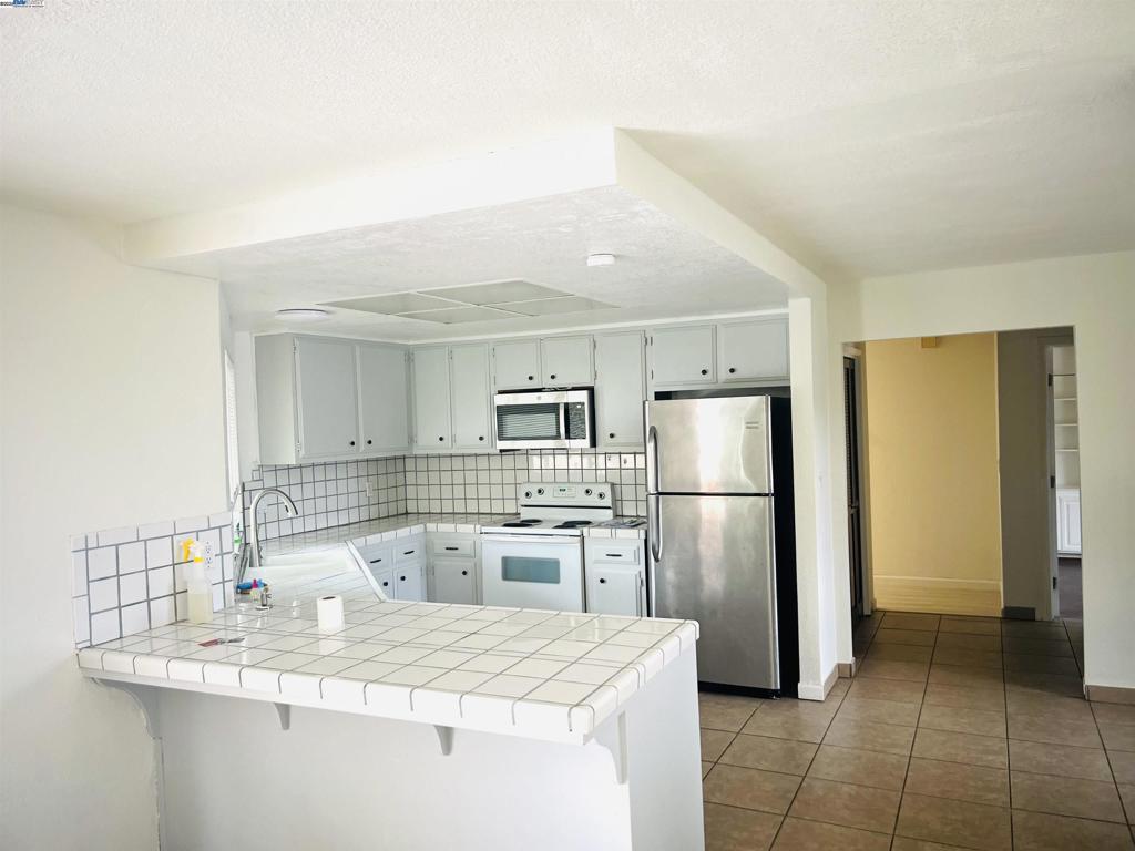 PITTSBURG - Residential
