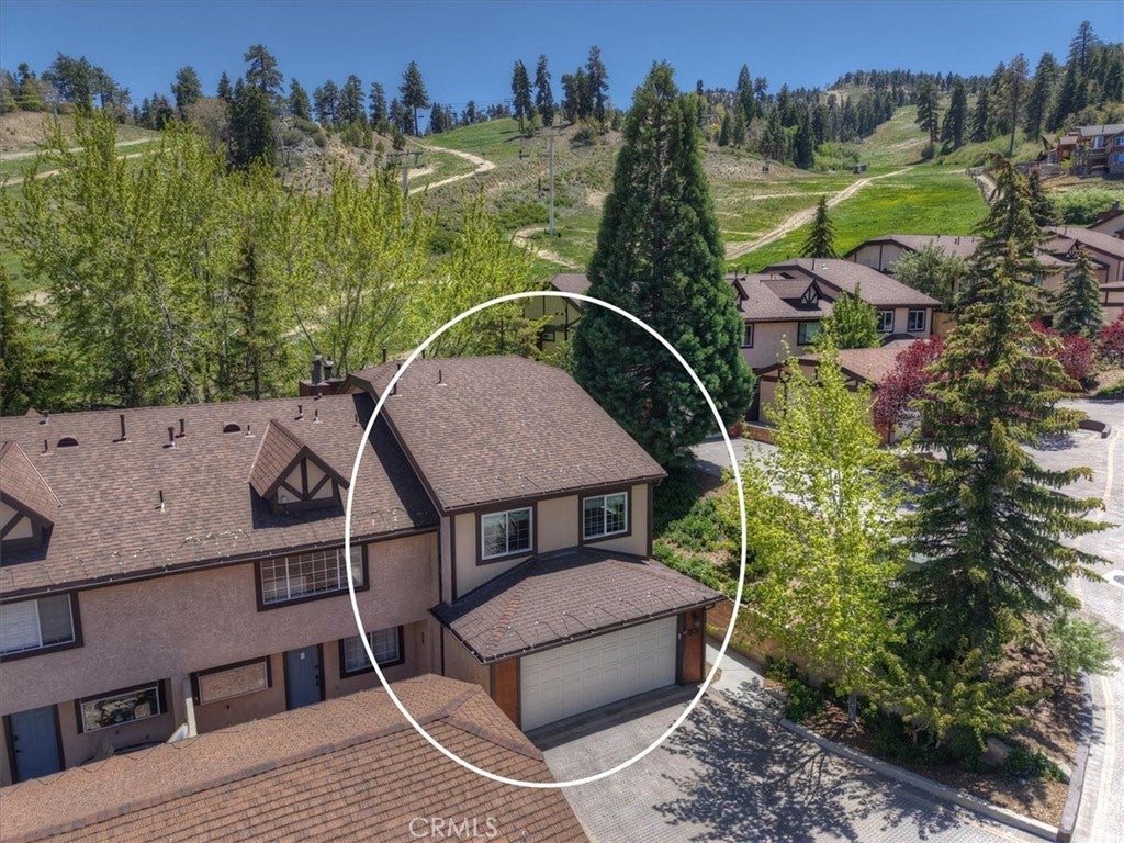 1377 Club View Drive 7