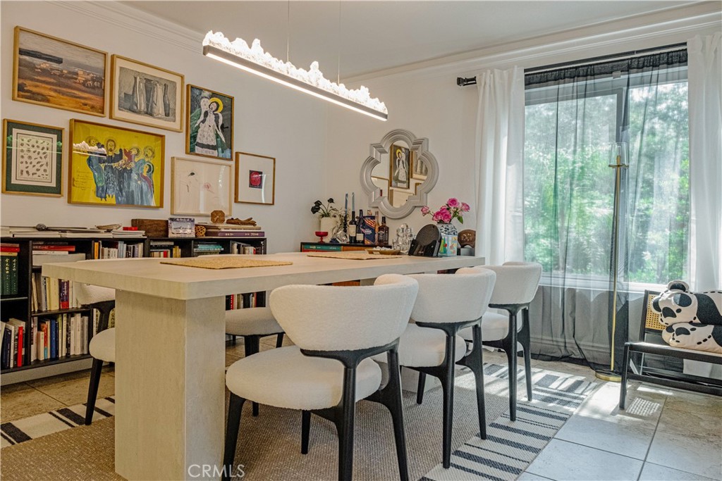 Located in quite spacious Vista Verde community, this two-stories townhouse with 2 bedrooms and 2.5 baths,1400 SQ living space. Whole houses get upgraded and remodeled, granite counter, new water heater, big sink, and new carpet. Two bedrooms upstairs, master bed has its’ own private in suite bathroom and Balconies. Backyard almost your private yard, you can BBQ and relaxation. HOA fee includes trash and membership to Lake Forest Beach and Tennis Club.